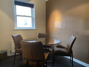 Deluxe Apartment, 2 Bedrooms | Desk, blackout drapes, iron/ironing board, free WiFi - The Fort Hotel (Dundee)
