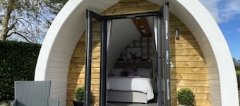 Private Pod and Hot Tub 5 minutes from the Beautiful Coastal town of Ballycastle