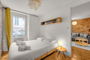 2 bedrooms, iron/ironing board, free WiFi, bed sheets