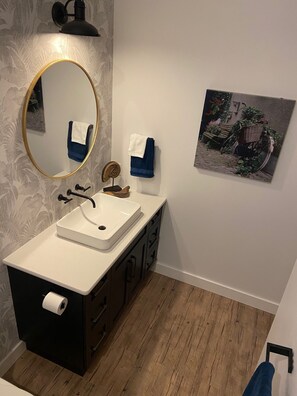 Towels, soap, shampoo