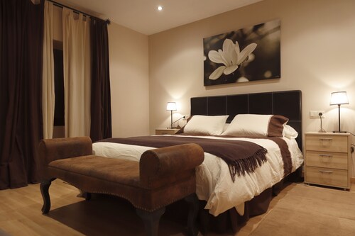 Stone house "A Lameira", enjoy Galicia.