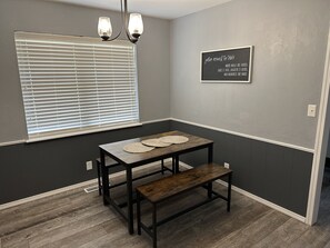 تناول الطعام