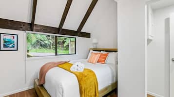 1 habitación, escritorio, tabla de planchar con plancha y wifi gratis