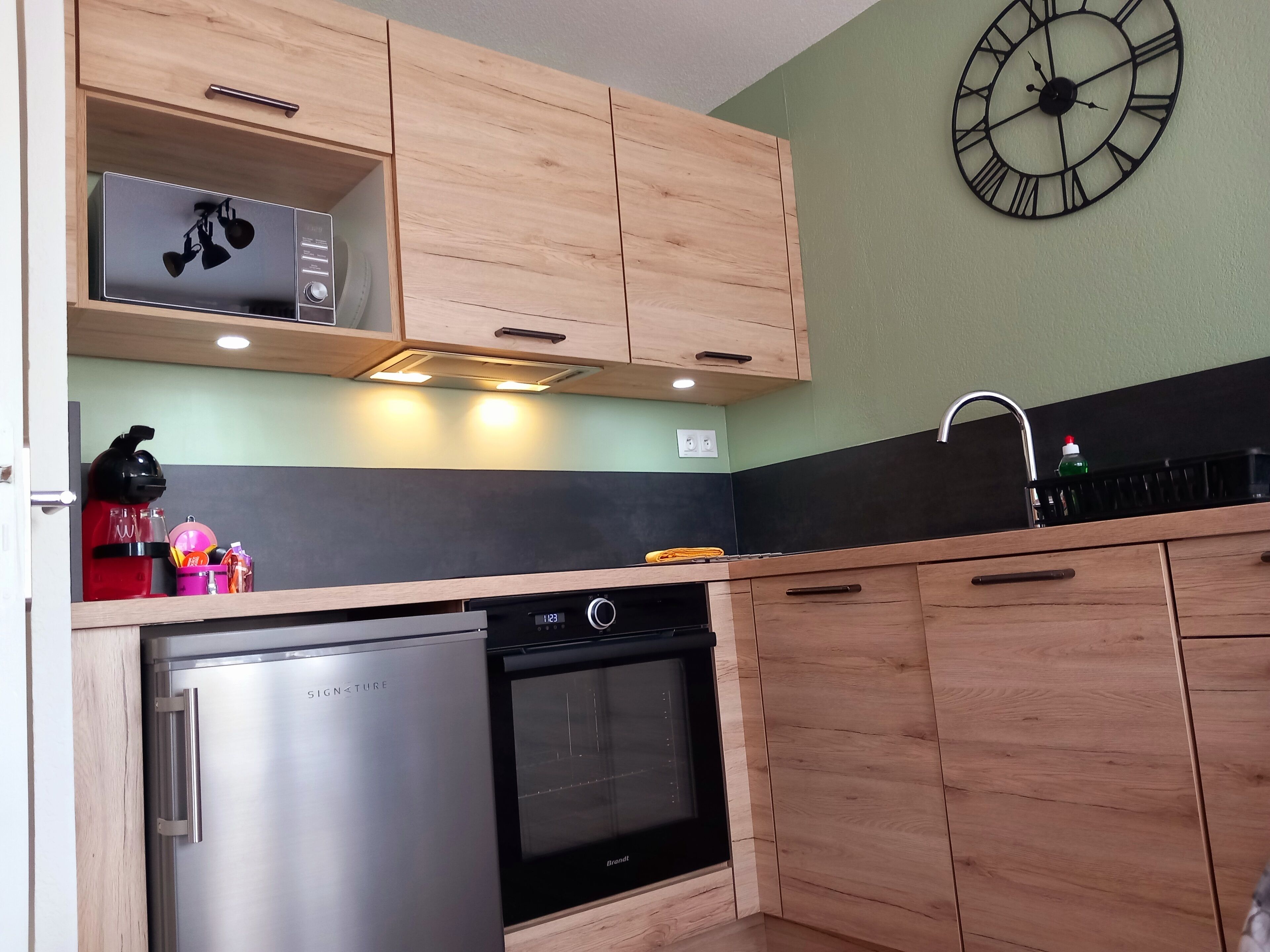 For a rejuvenating stay close to all amenities