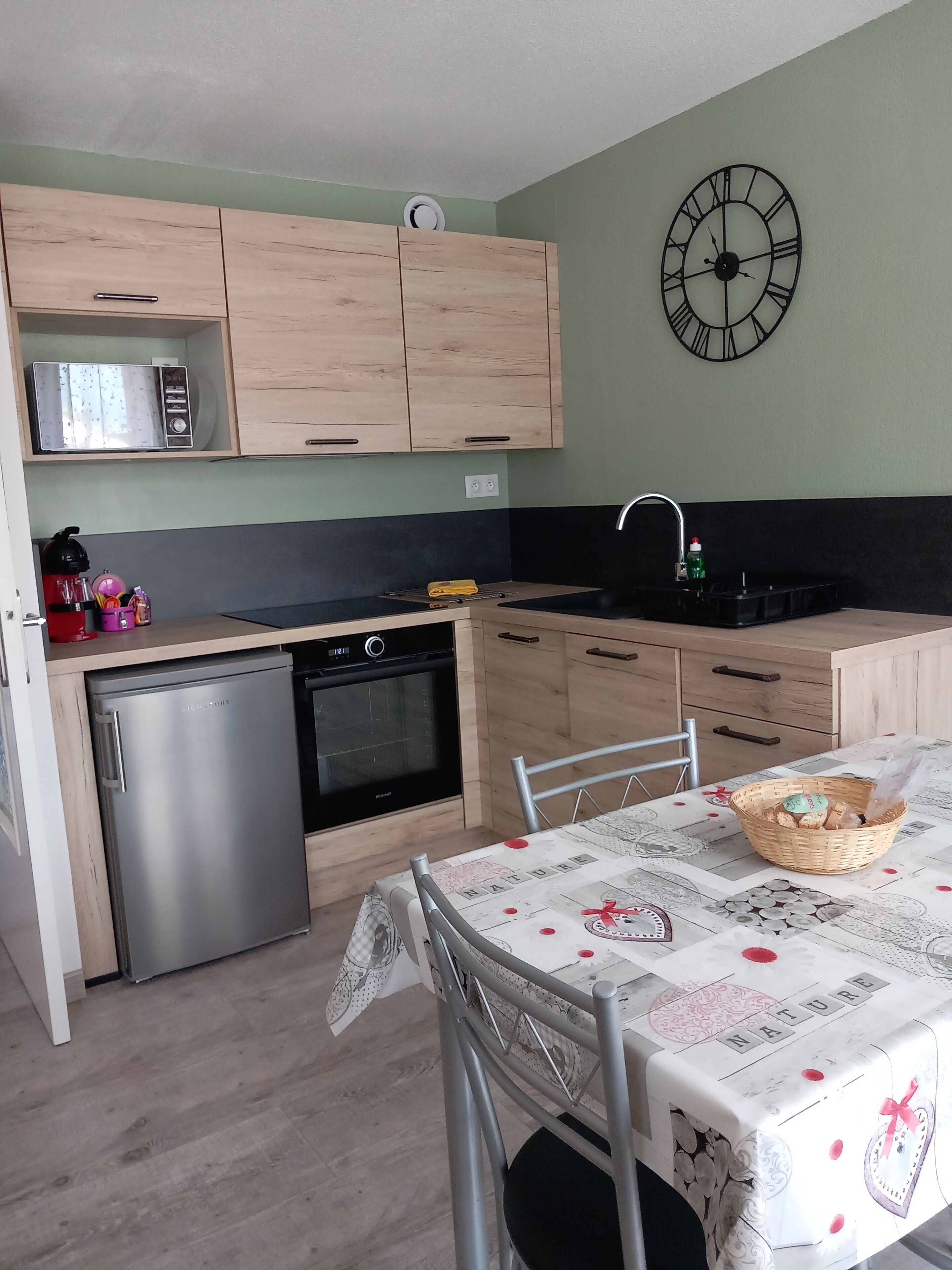 For a rejuvenating stay close to all amenities