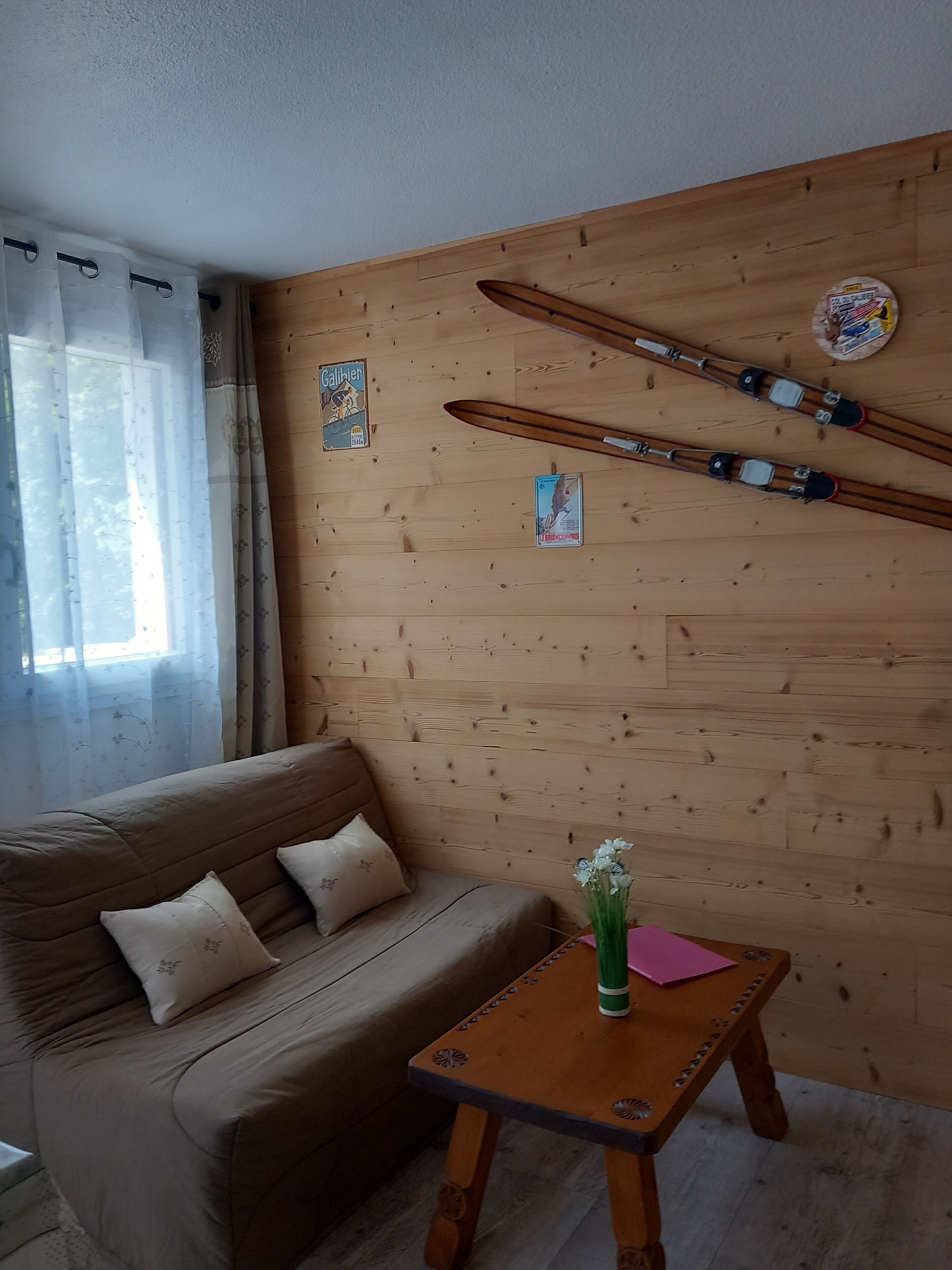 For a rejuvenating stay close to all amenities