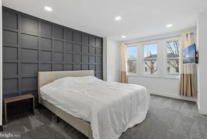 4 bedrooms, WiFi, bed sheets