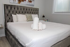 2 Schlafzimmer, Bügeleisen/Bügelbrett, kostenloses WLAN, Bettwäsche