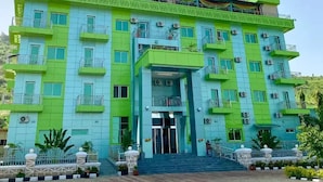 Front of property - Debbie's Suites and Apartments  (Orozo)