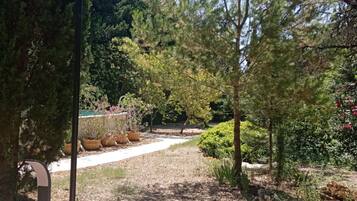 Enceinte de lâhĂ©bergement