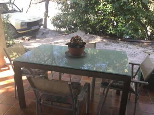 House parking next to monaco