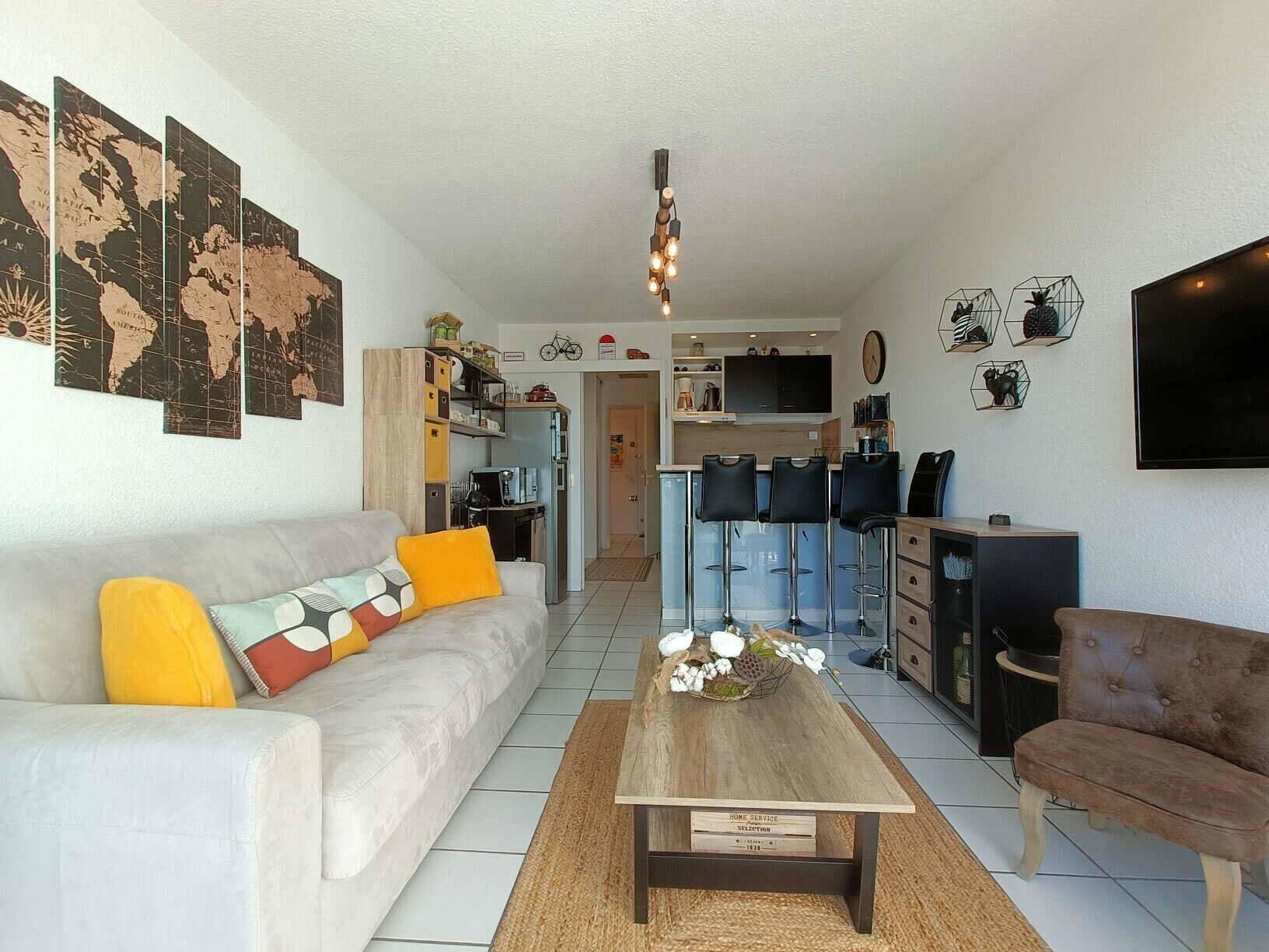 Very functional apartment with sea view