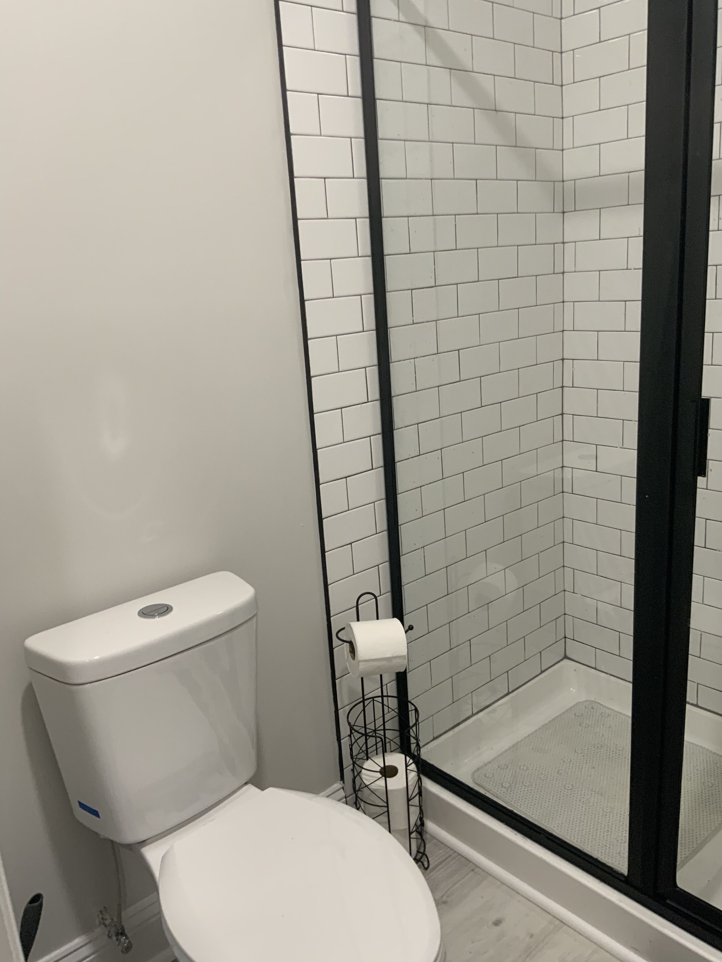 The comfy condo on the hill