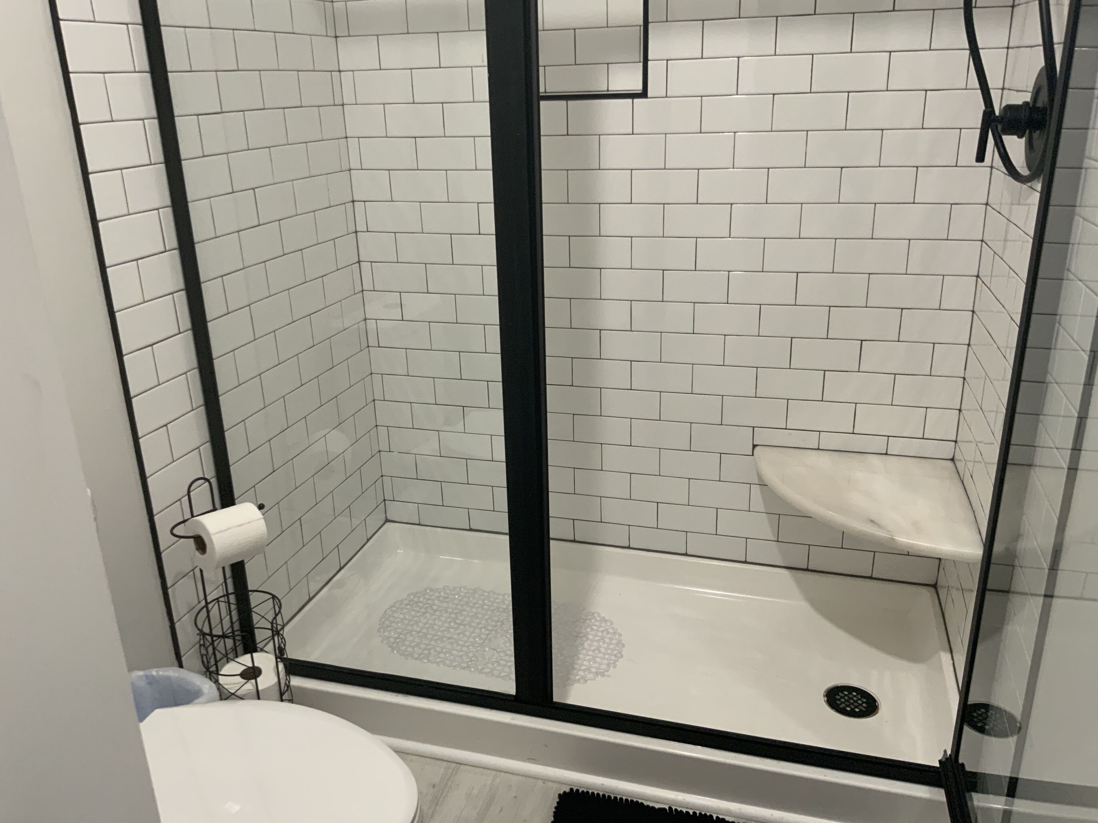 The comfy condo on the hill