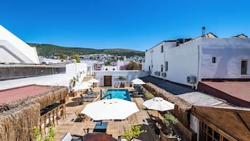 Minibar, cortinas blackout, cunas gratuitas y wifi gratis