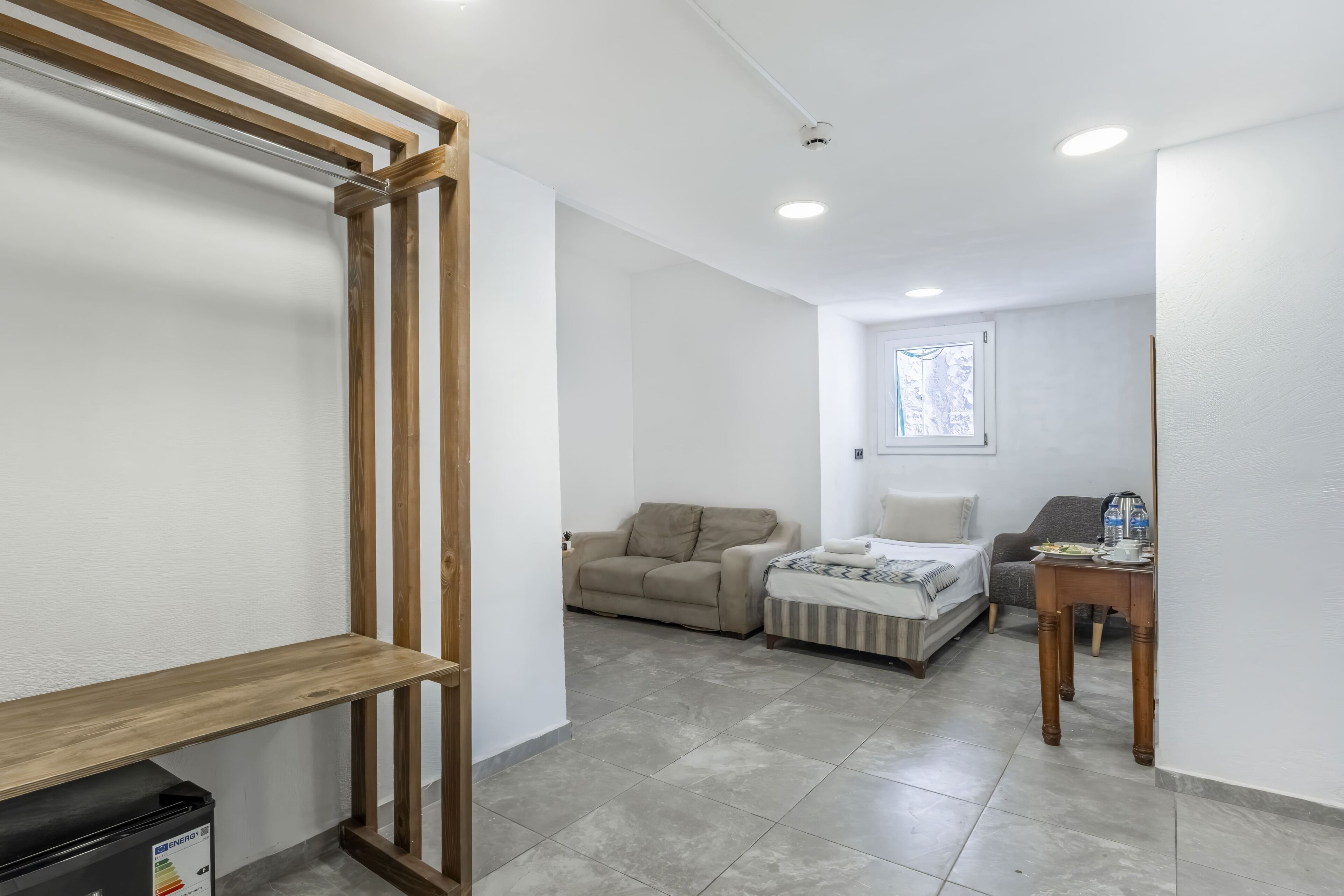 Suite familiar | Minibar, cortinas blackout, cunas gratuitas y wifi gratis 