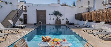 Free daily local cuisine breakfast