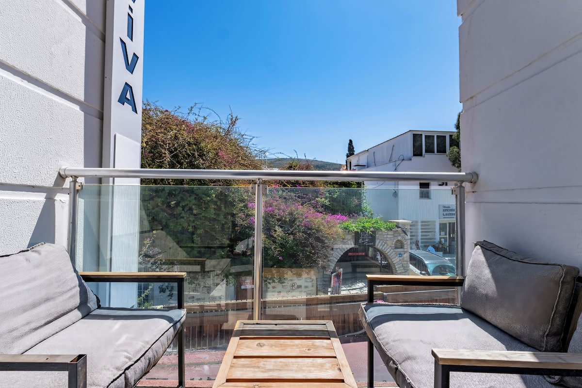 Chambre Triple Supérieure, balcon