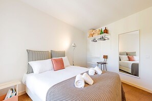 4 bedrooms, iron/ironing board, travel crib, free WiFi