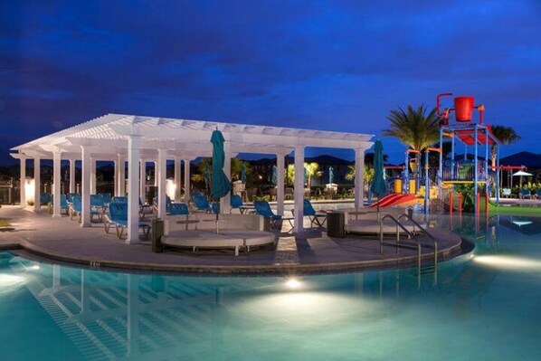 Indoor pool, outdoor pool