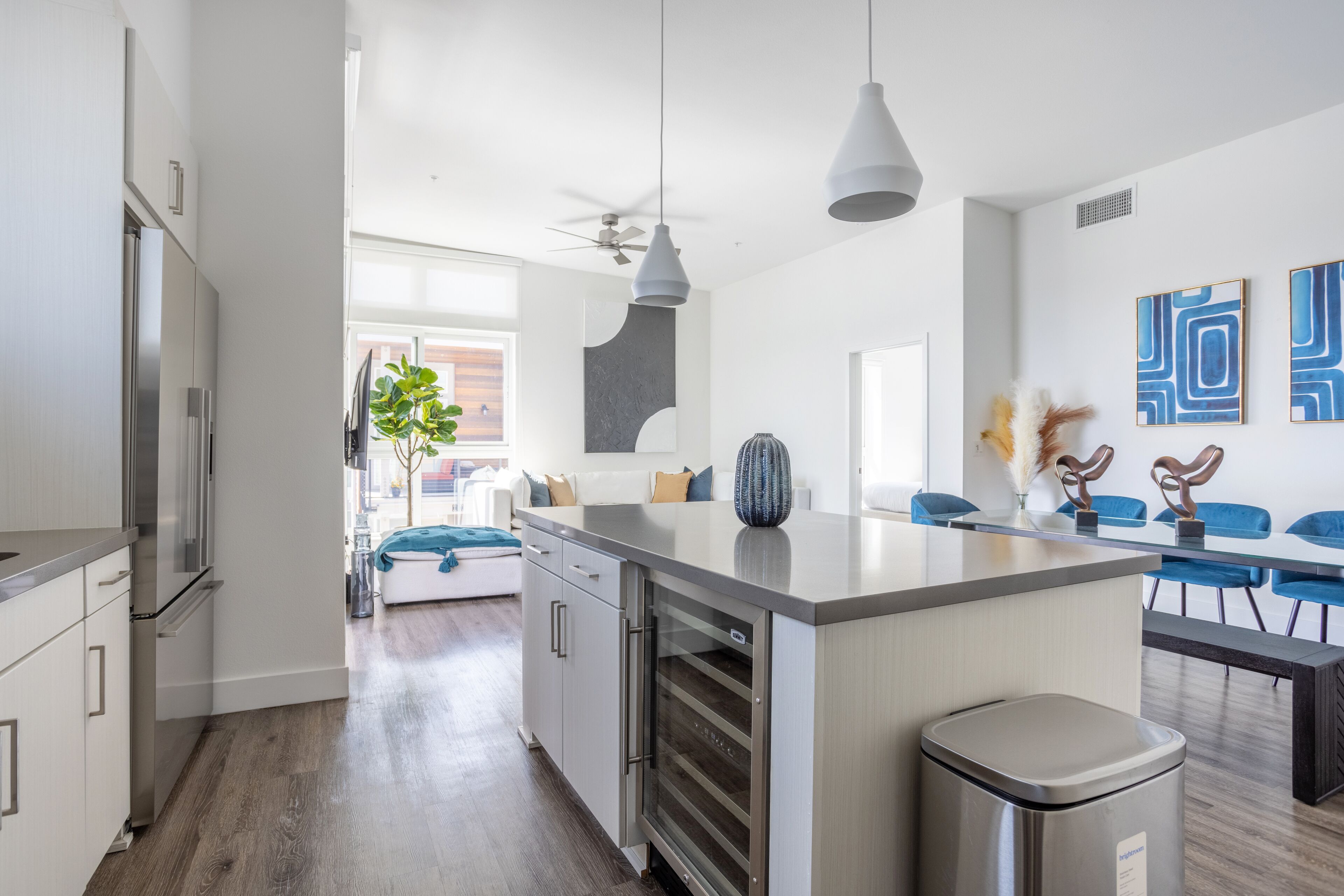 Blue Wave Luxurious Retreat Marina View