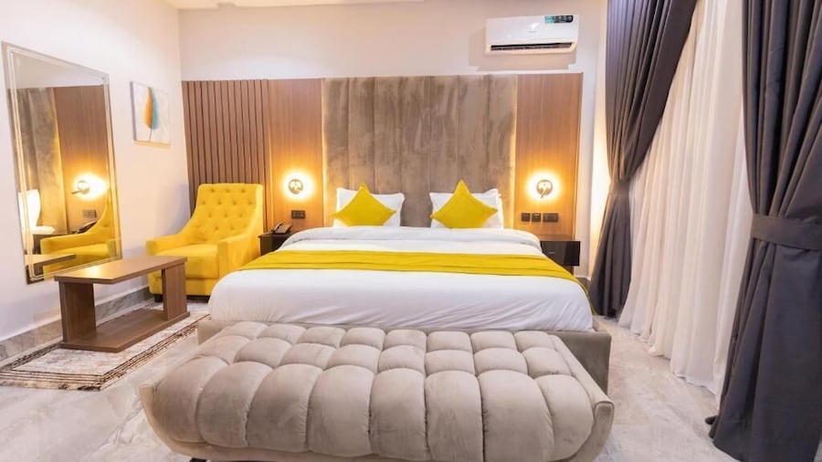 TRANQUILA HOTEL AND SUITES