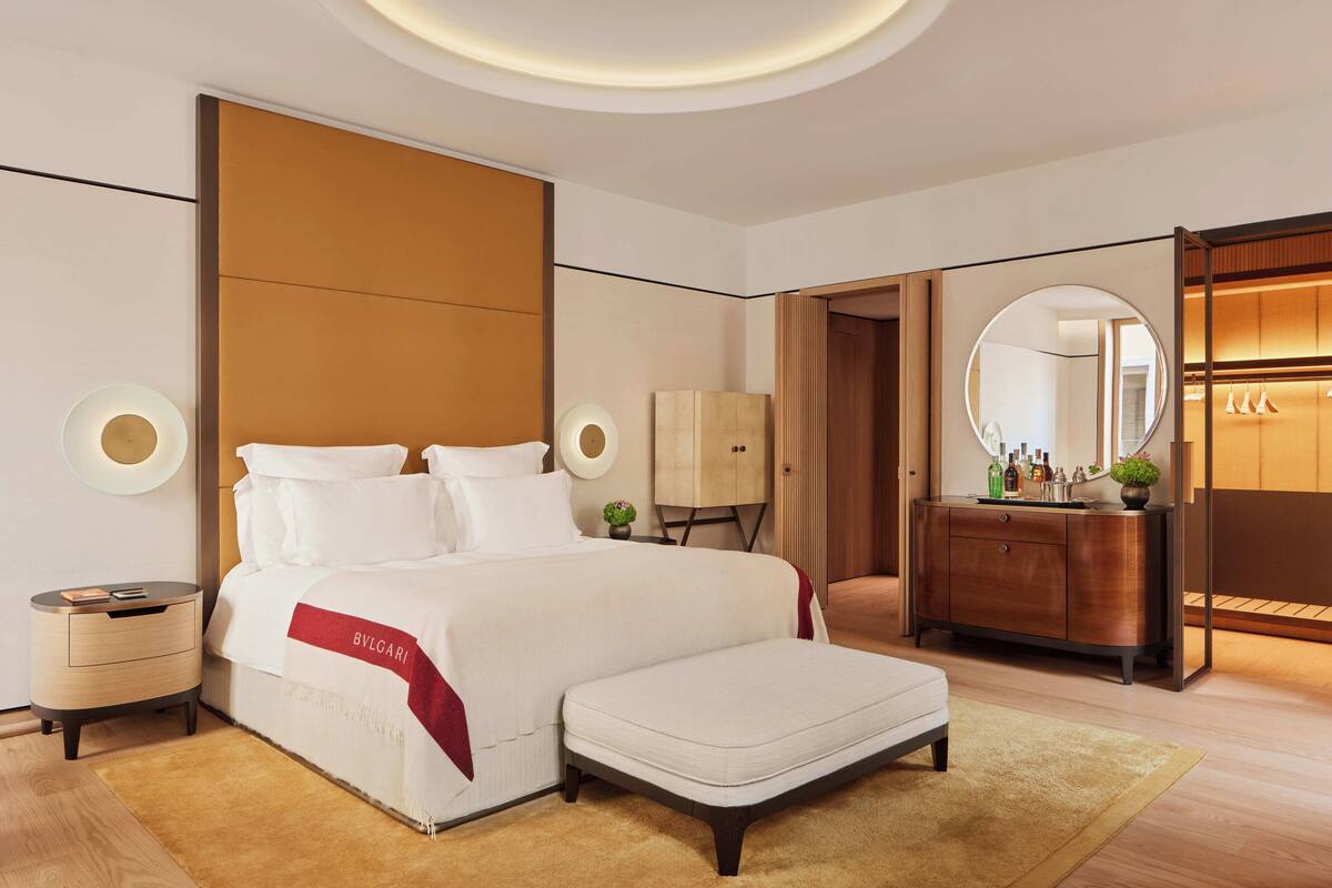 Junior Suite, 1 Bedroom, City View | Hypo-allergenic bedding, minibar, in-room safe, desk