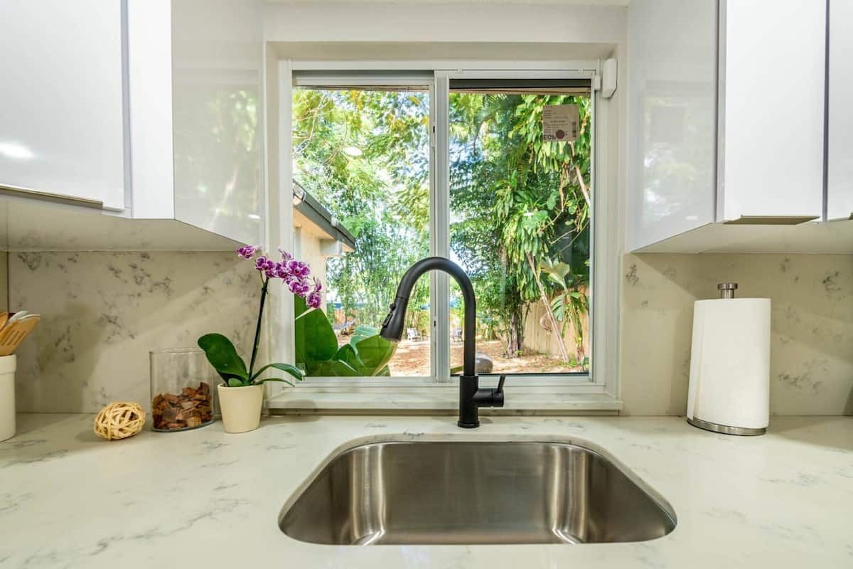 Perfect relaxing getaway! 4/2 Private Oasis