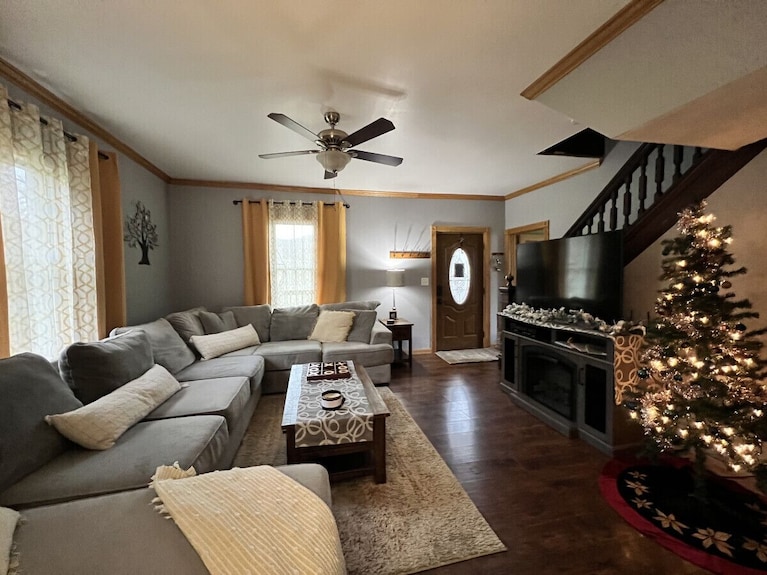 Ohiopyle/fallingwater Vacaction Home Private Pool/ Hot Tub/firepit/ Pet Friendly - Farmington, PA