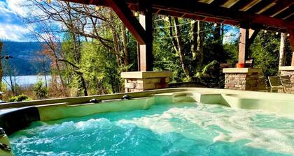 Fall Getaway Camp Sideways Sleeps 6 · 3BR 1BA · Hot Tub Fire Pit Grill Fireplace