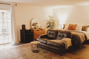1 chambre, lit parapluie, Wi-Fi gratuit, draps fournis