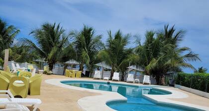 5TH FLR OCEANFRONT CONDO, PEACEFUL, AMAZING SUNSET, VIEW FROM EVERY ROOM, POOL