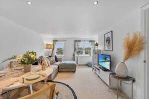 House | Living area - Perfect Location, dog Friendly Beautiful Home (Whitstable)