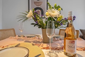 House | Dining - Perfect Location, dog Friendly Beautiful Home (Whitstable)