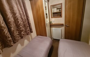 Chalet, Multiple Beds | 3 bedrooms, free WiFi, bed sheets - Deluxe pet Friendly Caravan, Golden Palm Resort (Skegness)