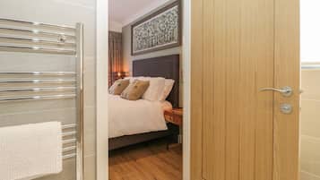 Casa de campo | 2 habitaciones, decoración personalizada y muebles diferentes