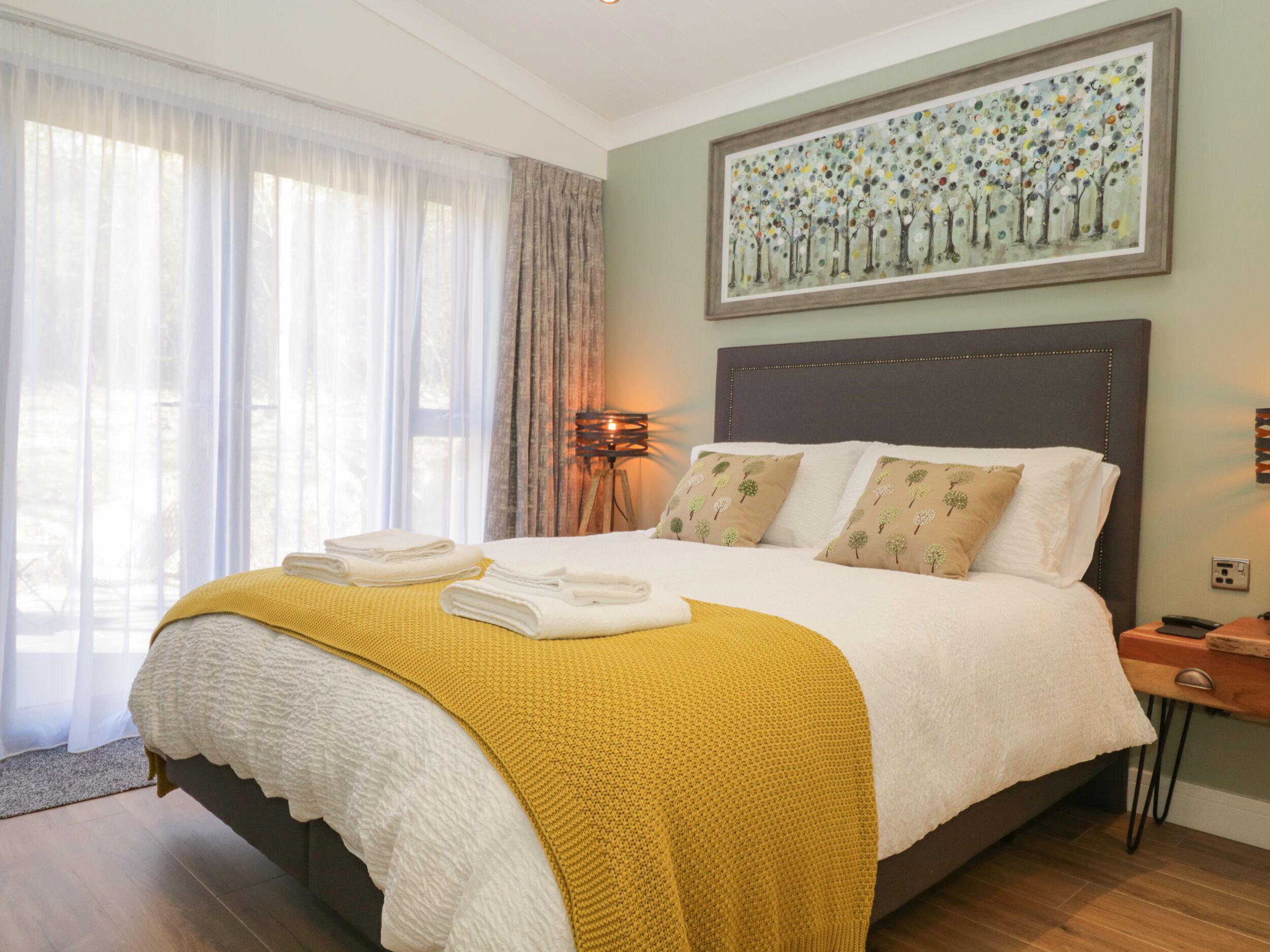 Cottage | 2 bedrooms, individually decorated, individually furnished, free WiFi