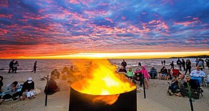 Stunning 5 Bedroom home blocks from Lake Michigan!