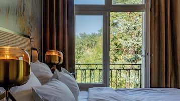 Premium Double Room | Cots/infant beds, free WiFi, bed sheets