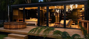 Calma Cabins