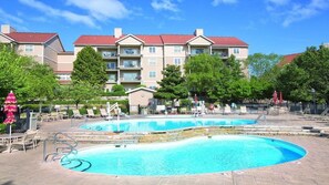 Indoor pool, outdoor pool