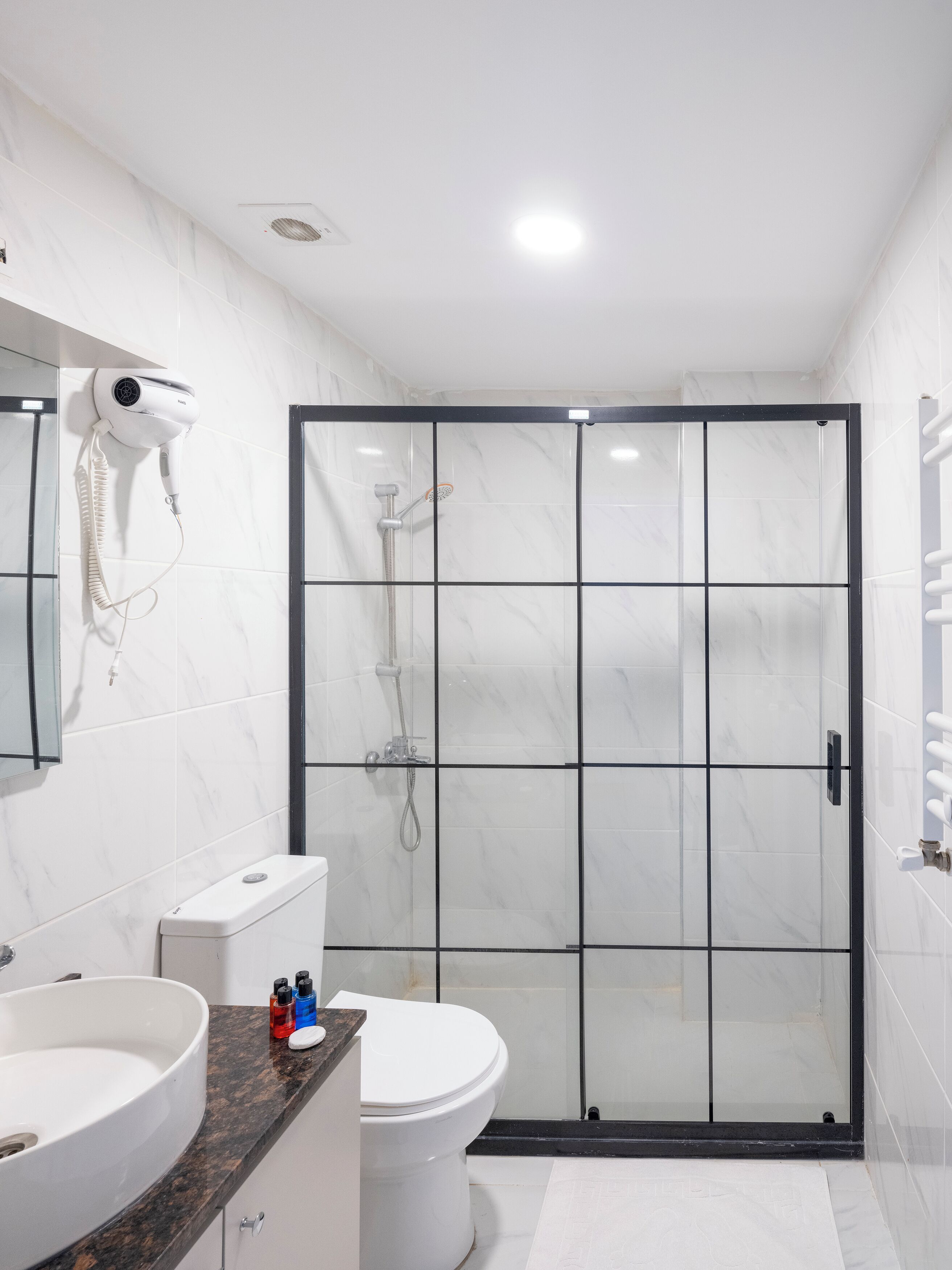 The Rent Tent Suite 23