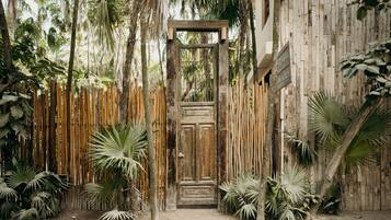 Fachada de la propiedad