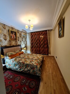Apartment | 1 bedroom, iron/ironing board, free WiFi, bed sheets - 1 Bed Flat - Sleeps 2 - Parking - Wifi (Marrakech)