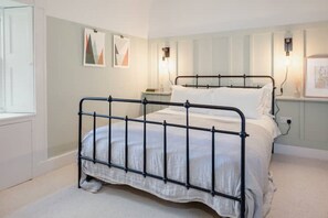 1 bedroom, WiFi, bed sheets - Dell Cottage (Nethy Bridge)