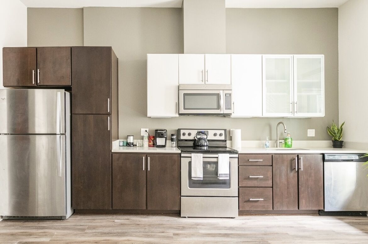 Beautiful Loft Style Apartment in the heart of Down Town Silver Spring.