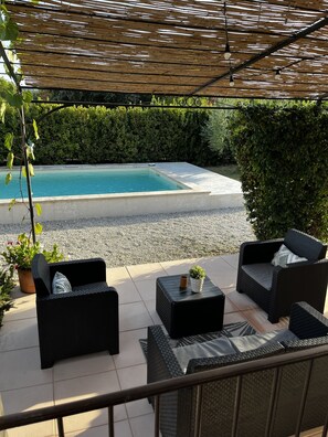 Outdoor pool, a heated pool