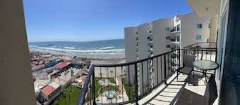 Beachfront Penthouse in downtown Rosarito Beach