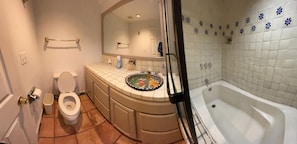 Towels, shampoo