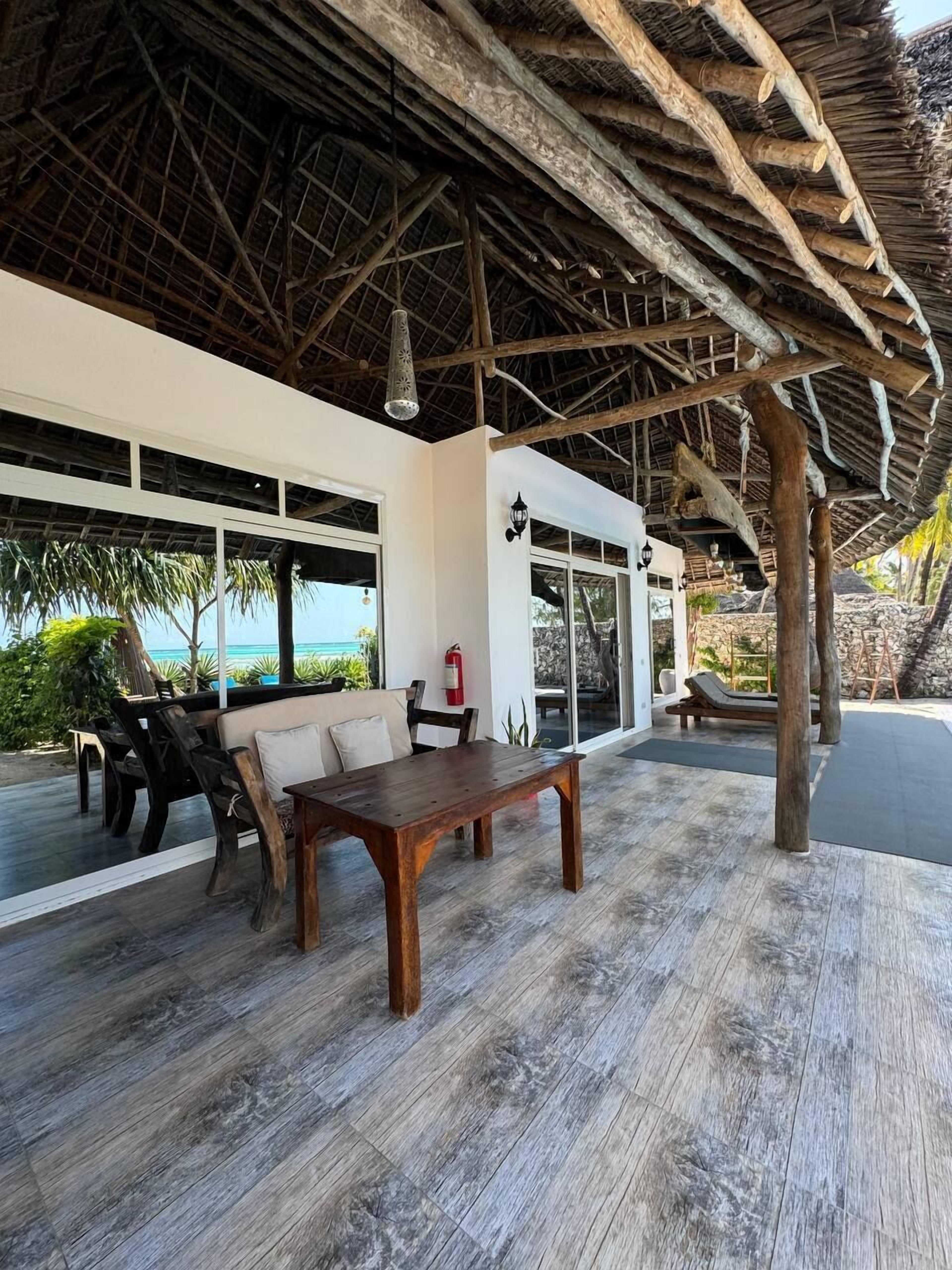 Villa superior, alberca privada, vista al océano | Terraza o patio